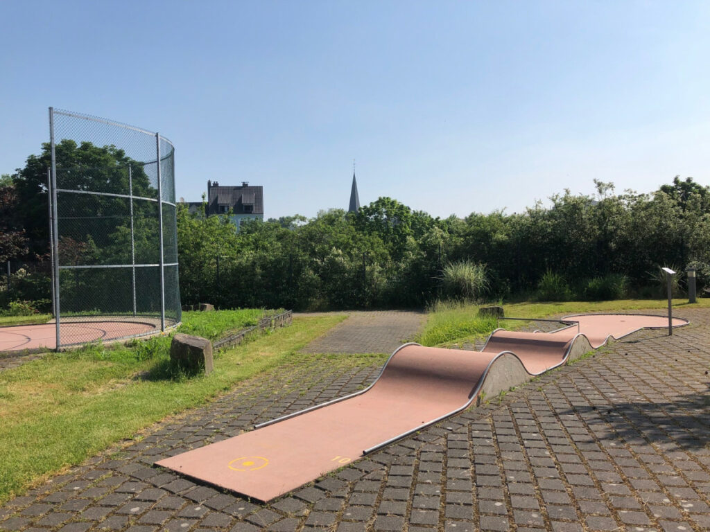 Minigolf_d-1